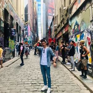 Meet your Posher, Mark